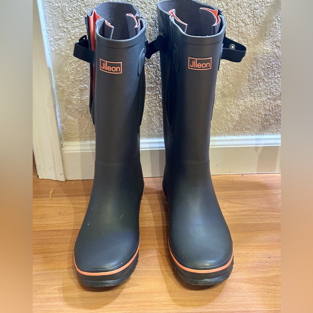 Jileon Extra Wide Calf Rain-boots, size 10